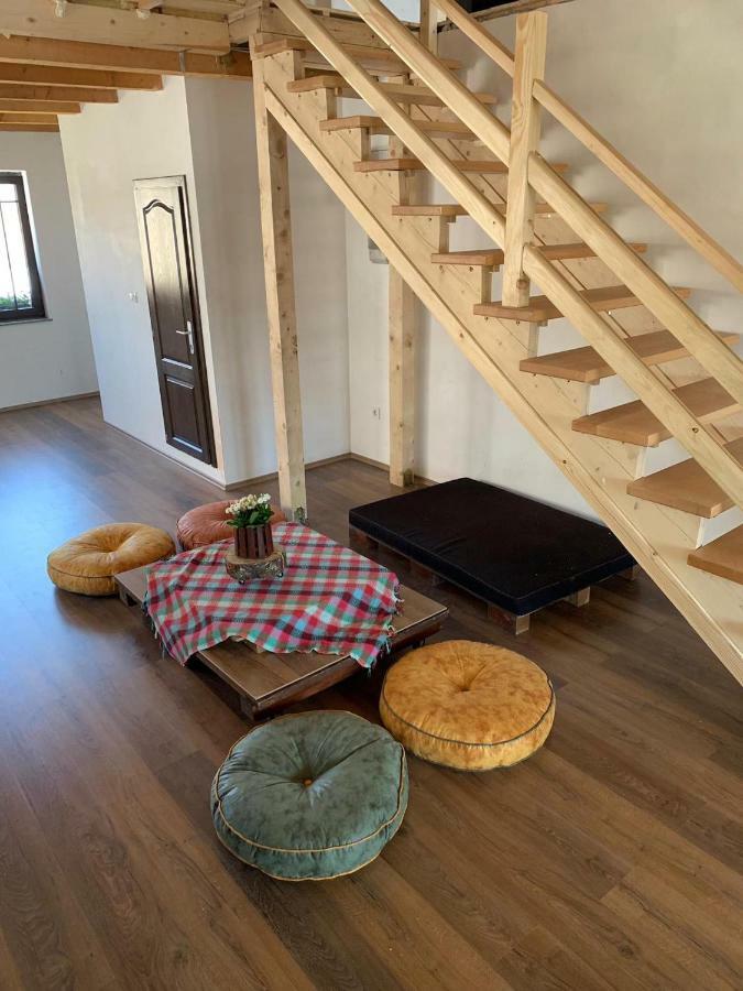Guest House Tivko Katce Гостивар Екстер'єр фото